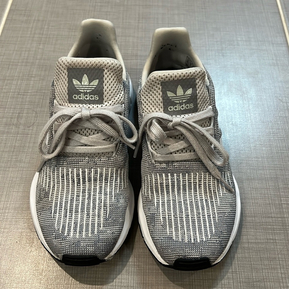 adidas swift run